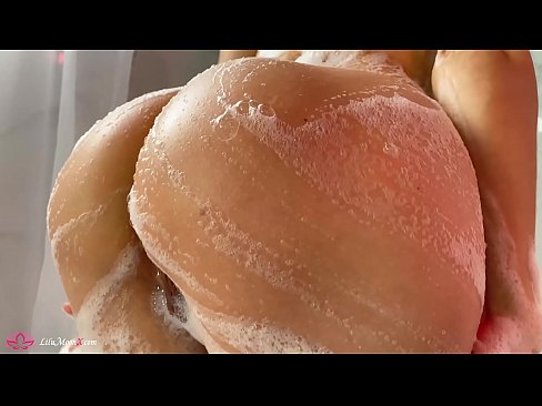 ❤️ Brunette onanerer fisse med vibrator til intens orgasme i brusebad ❤ Skøn porno at da.xxxpornolive.ru ❤